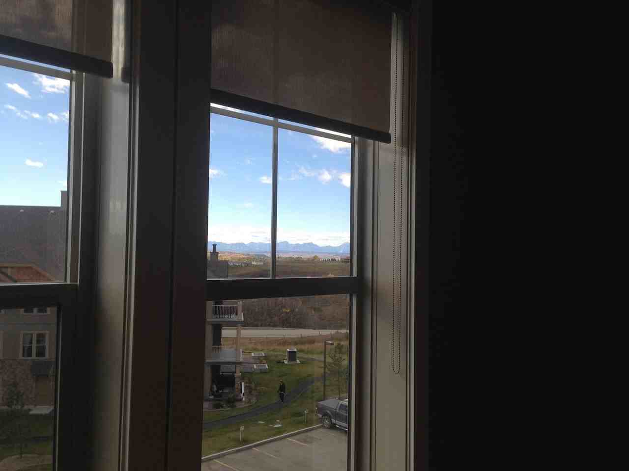 205 Sunset Dr - Photo 2 of 7