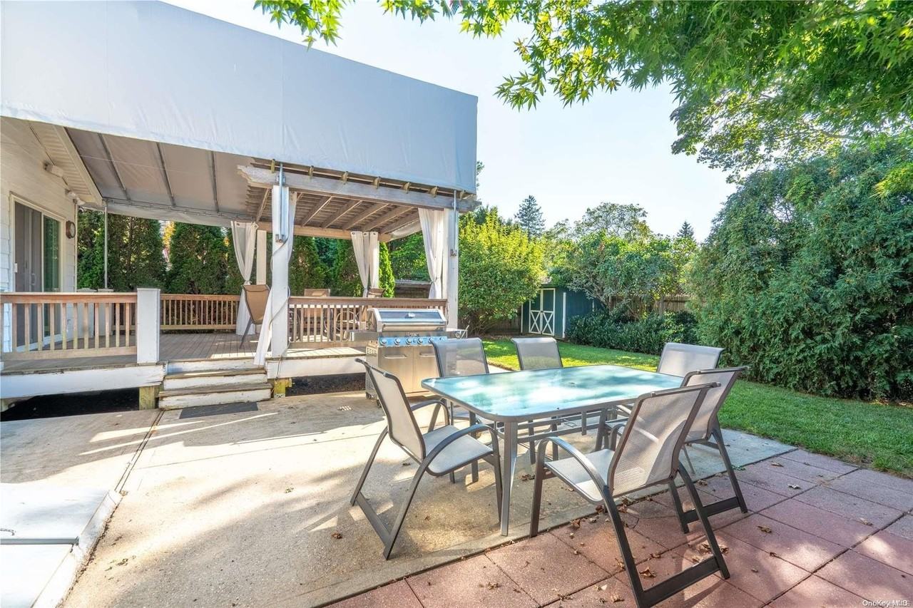 231 5th Ave - Photo 4 of 18