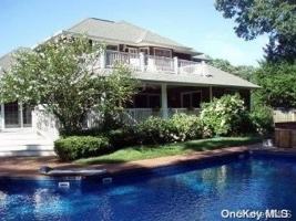 featured image of 3 Pine Grove Ct