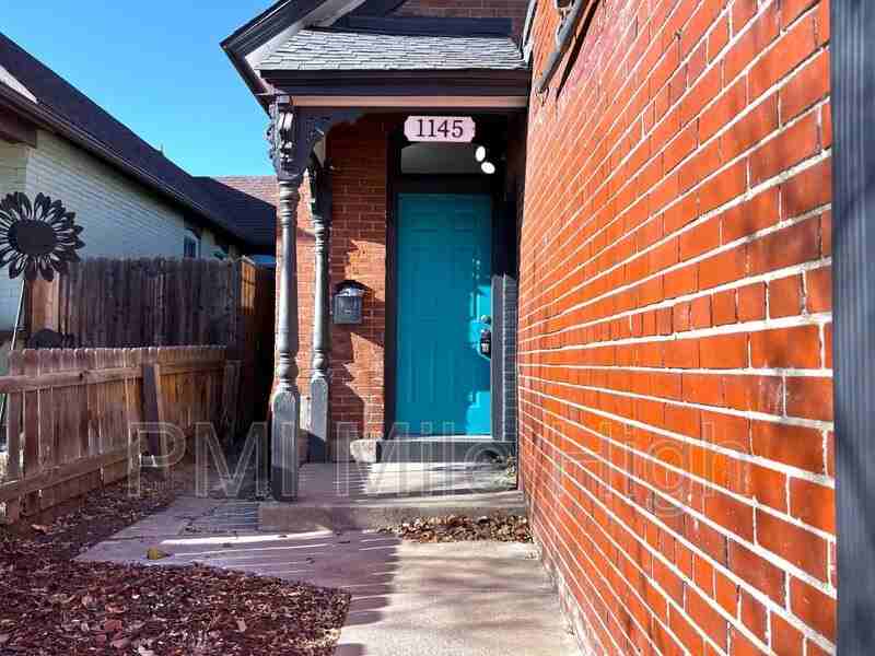 1145 Santa Fe Dr - Photo 3 of 33
