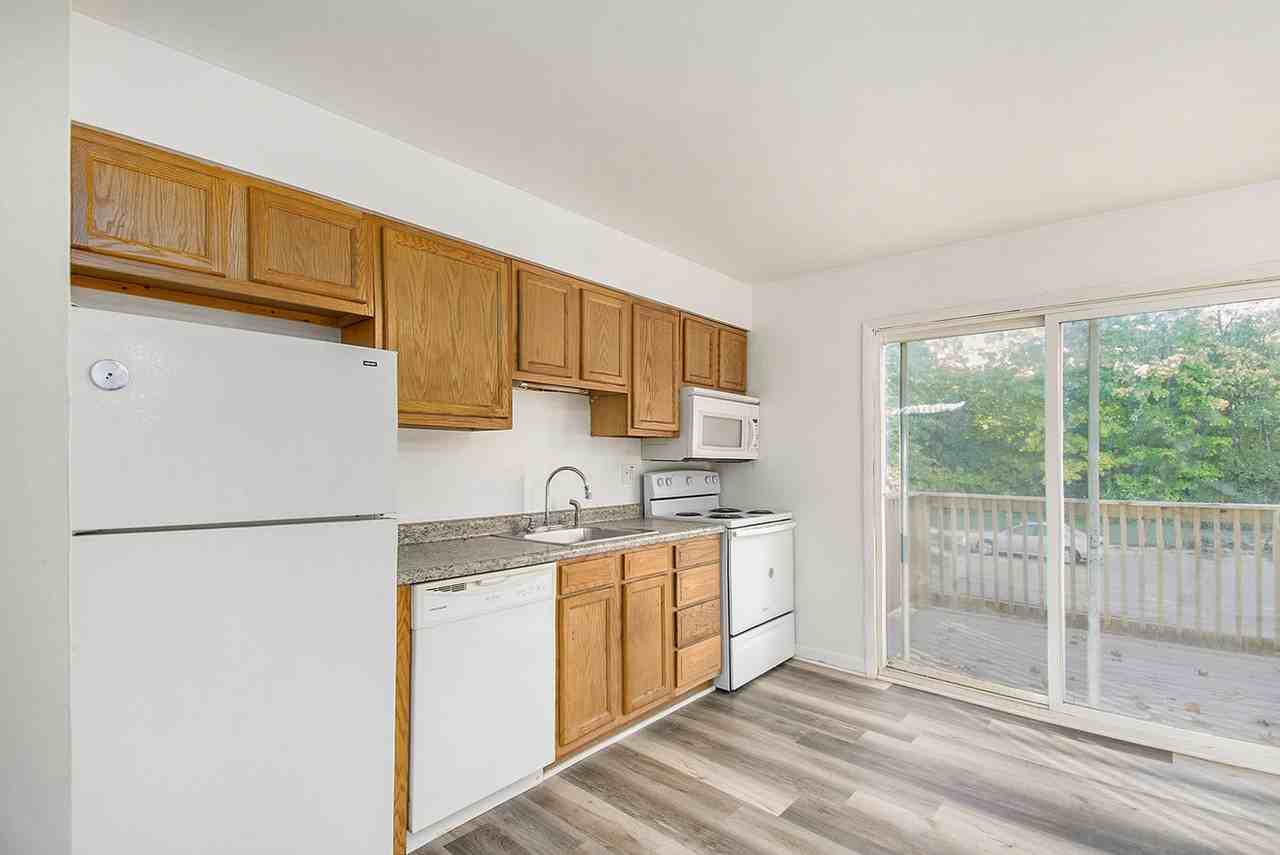 23753 Red Arrow Hwy - Photo 3 of 18