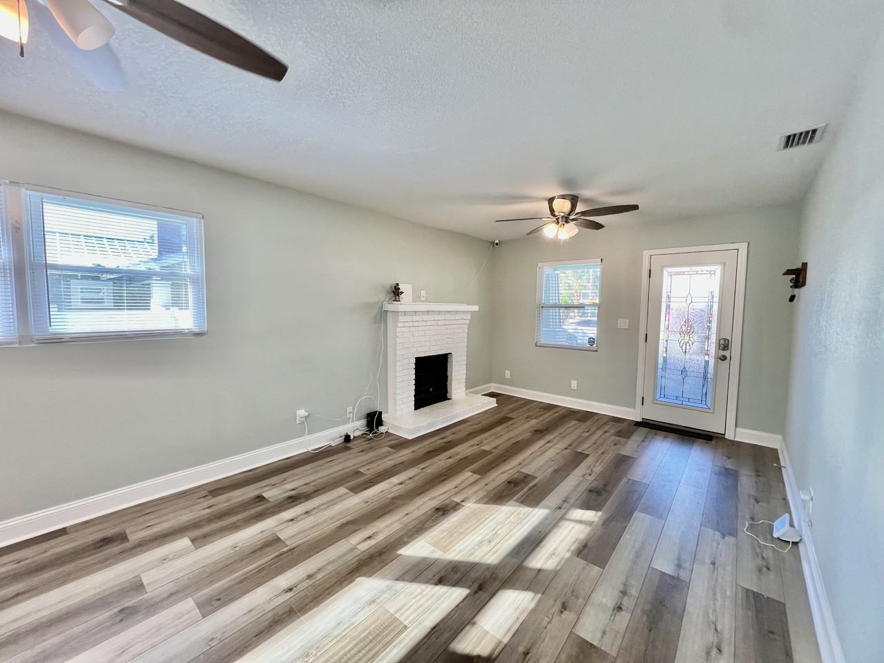 5907 N Ola Ave - Photo 6 of 42