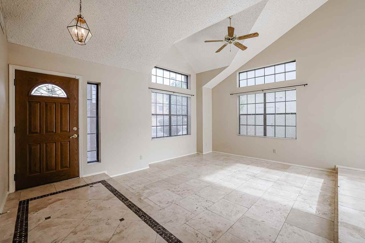 7395 W Kerry Way - Photo 5 of 46