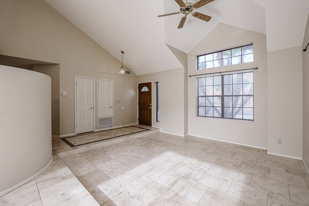 7395 W Kerry Way - Photo 6 of 46