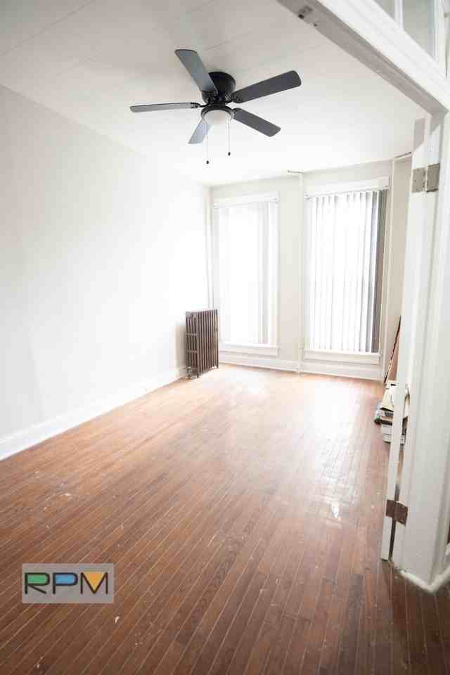 2704 Edmondson Ave - Photo 3 of 16