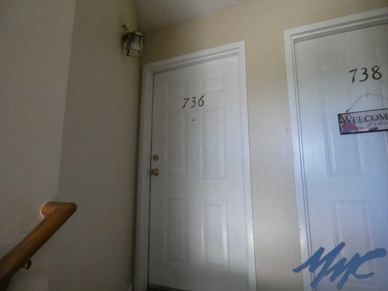 736 Greenland Dr - Photo 2 of 12