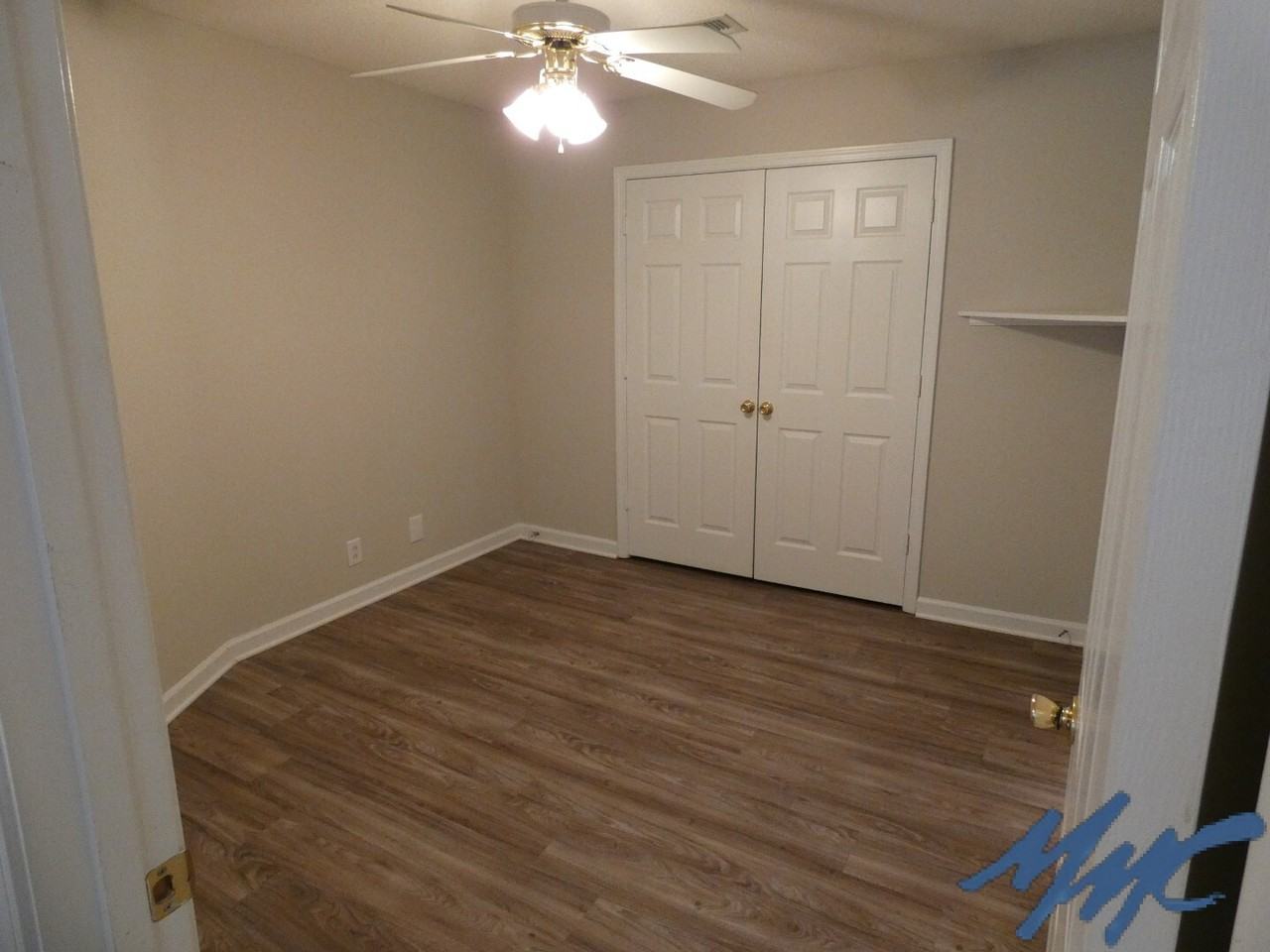 736 Greenland Dr - Photo 6 of 12
