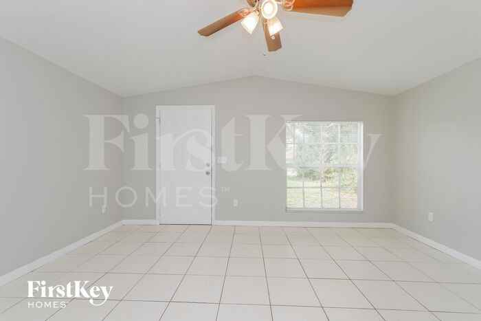 3108 E Powhatan Ave - Photo 2 of 15