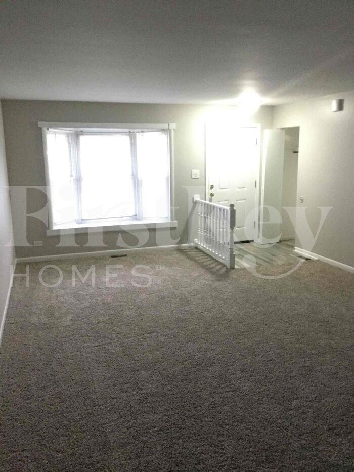 20137 Sequoia Ave - Photo 2 of 25