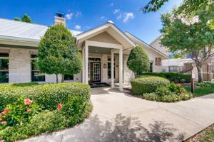 featured image of 2650 S Forum Dr