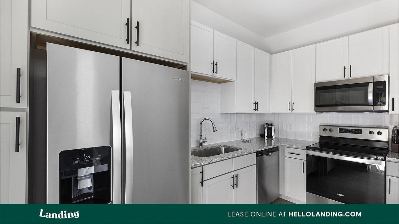 8220 Horseman Rd - Photo 2 of 50