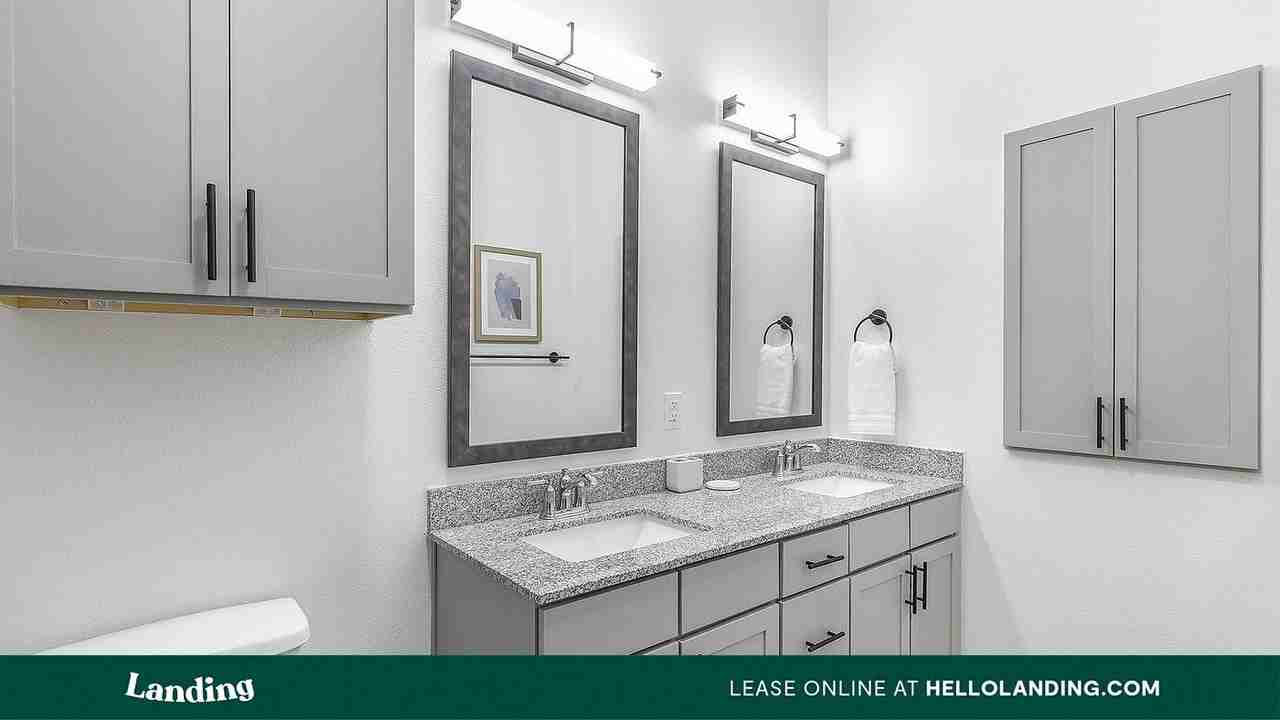 8220 Horseman Rd - Photo 5 of 50