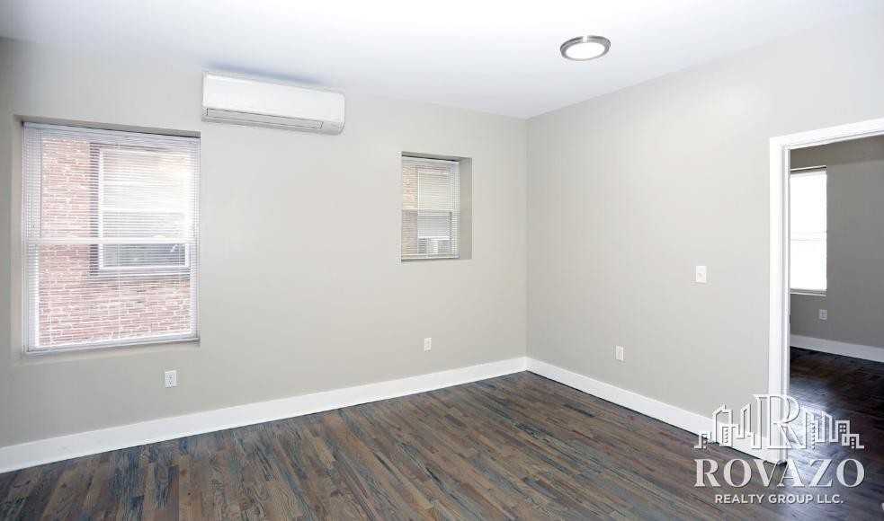 352 William Street #201 - Photo 4 of 10