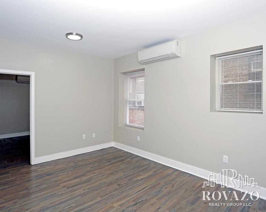 352 William Street #201 - Photo 6 of 10