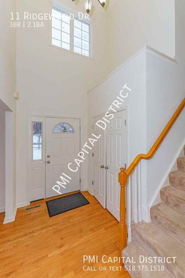 11 Ridgewood Dr - Photo 2 of 46
