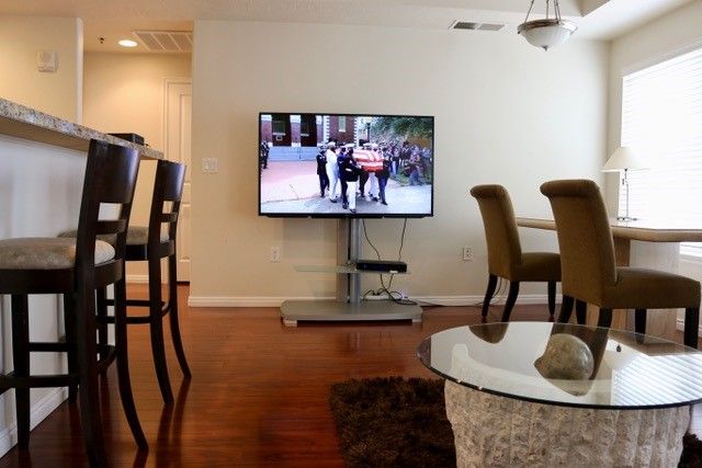 5 Sw #709 - Photo 4 of 17