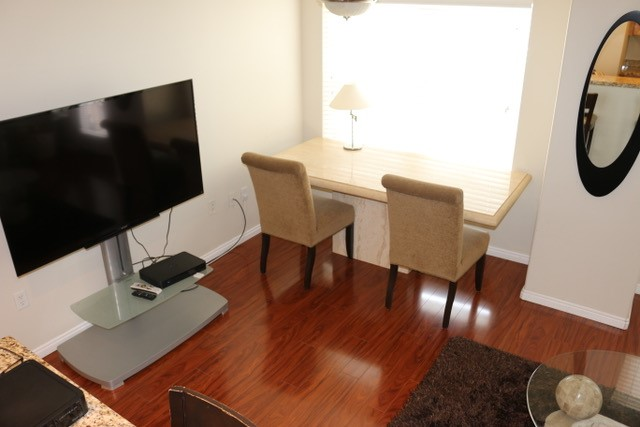 5 Sw #709 - Photo 7 of 17