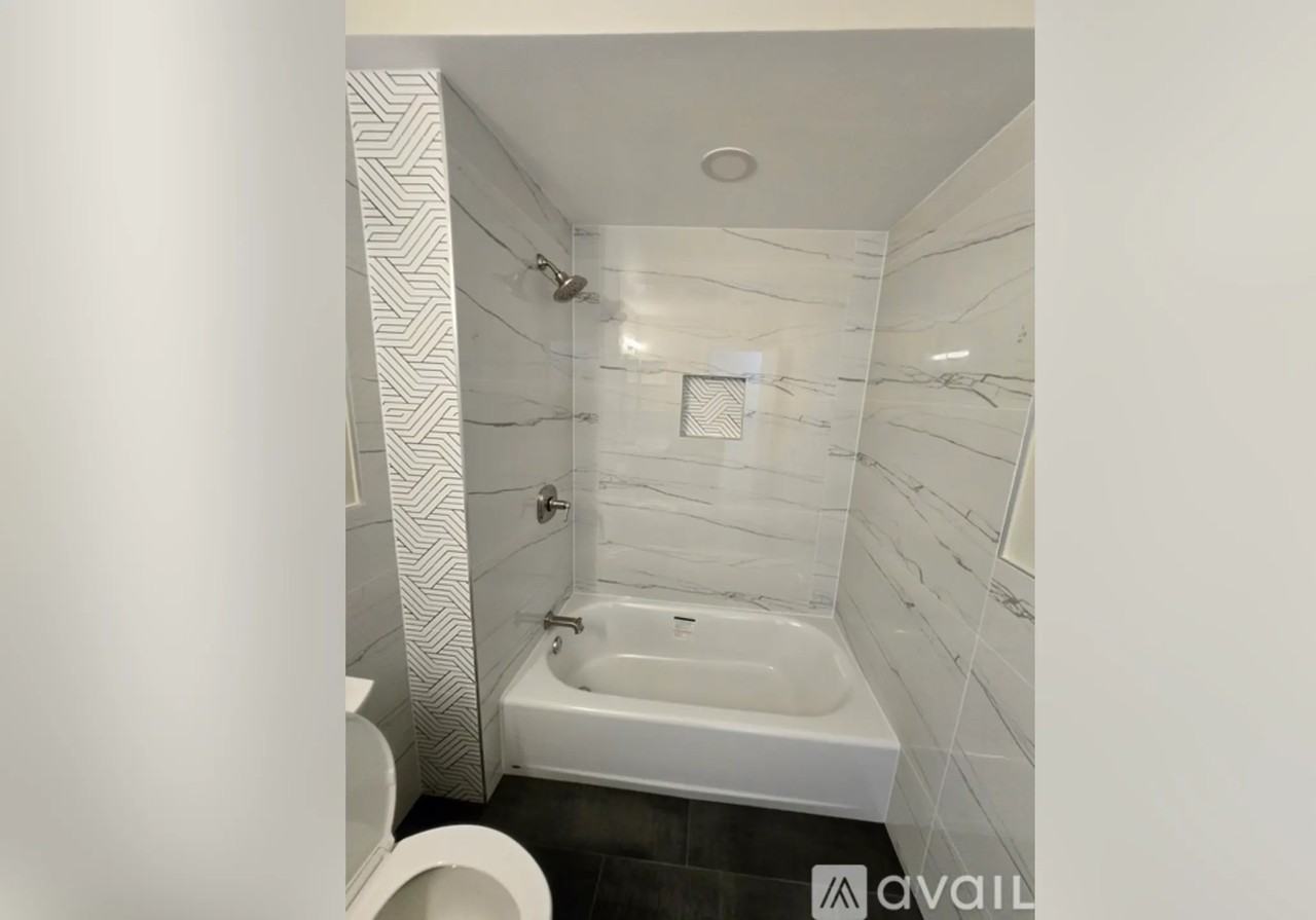 41 51 Wilson Avenue Unit 4 I - Photo 3 of 12