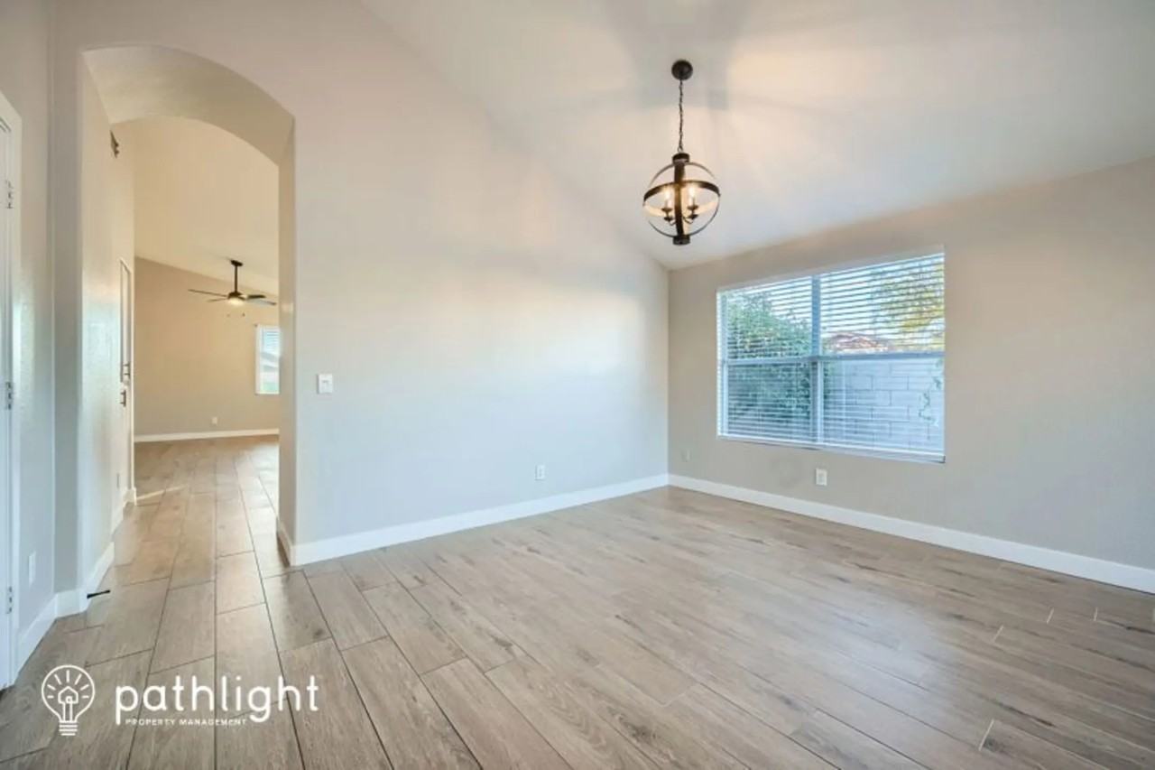 3978 E Douglas Loop - Photo 3 of 19