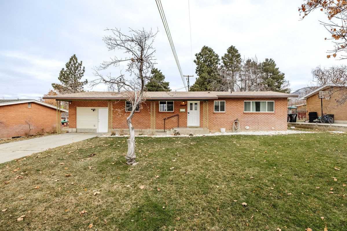 724 W 500 S - Photo 2 of 25