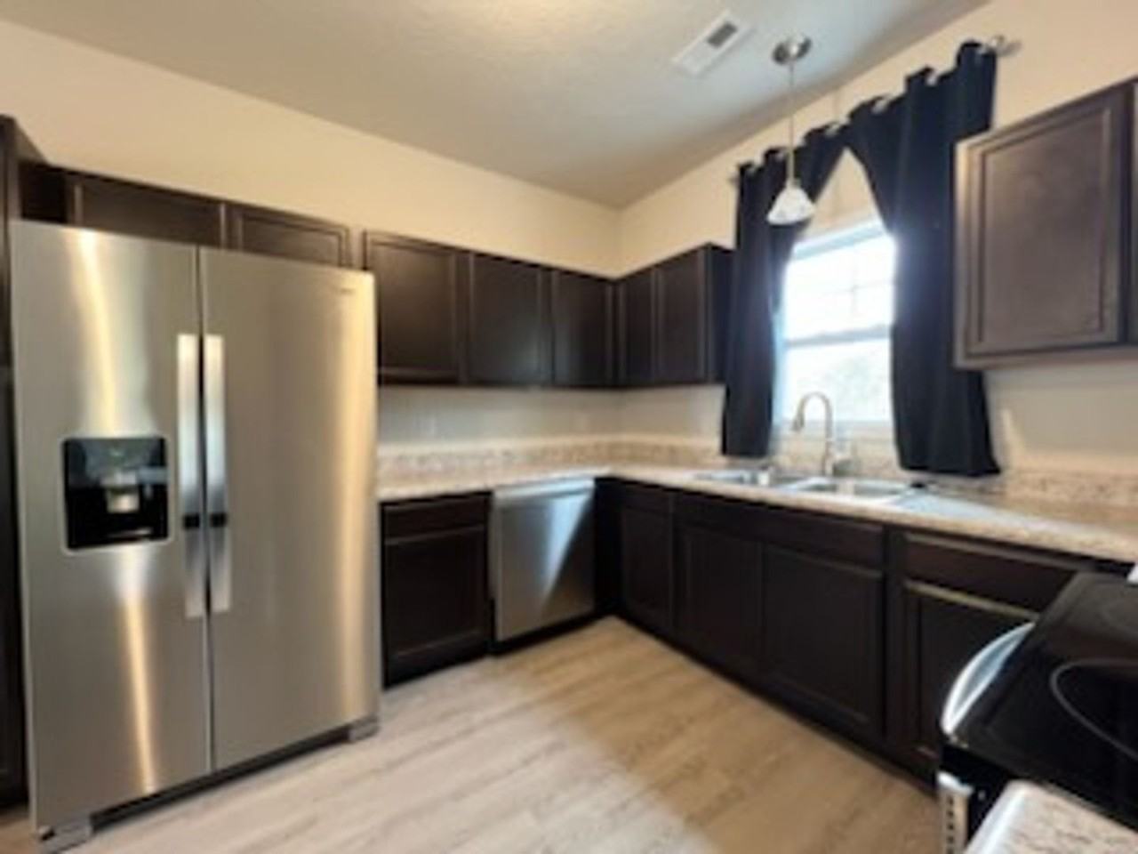 312 Otis Cv - Photo 6 of 17