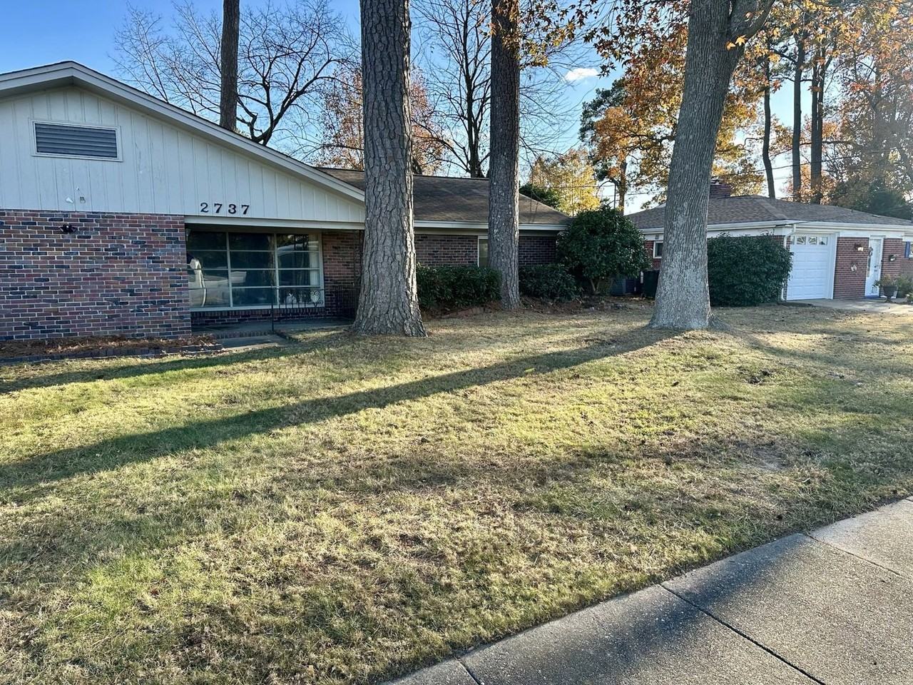 2737 Murray Ave - Photo 2 of 15