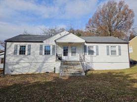 210 Lakewood Dr Se - Photo 1 of 1