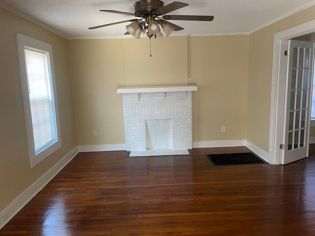 550 Marianna St - Photo 2 of 7