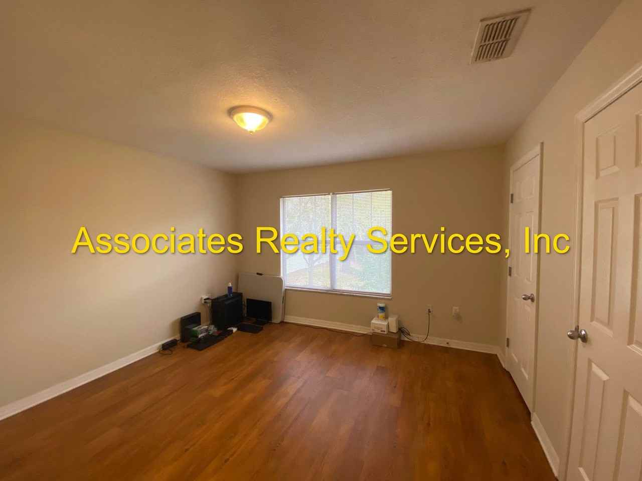 4288 Sw 22nd Ln - Photo 4 of 15