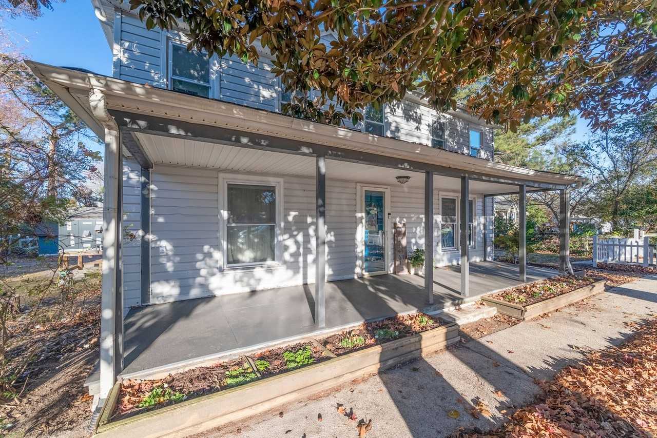 1407 Back Creek Rd - Photo 3 of 31