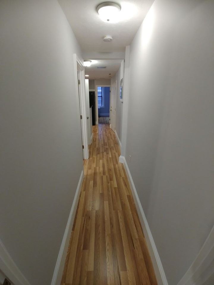 224 Hanover Street - Photo 6 of 17