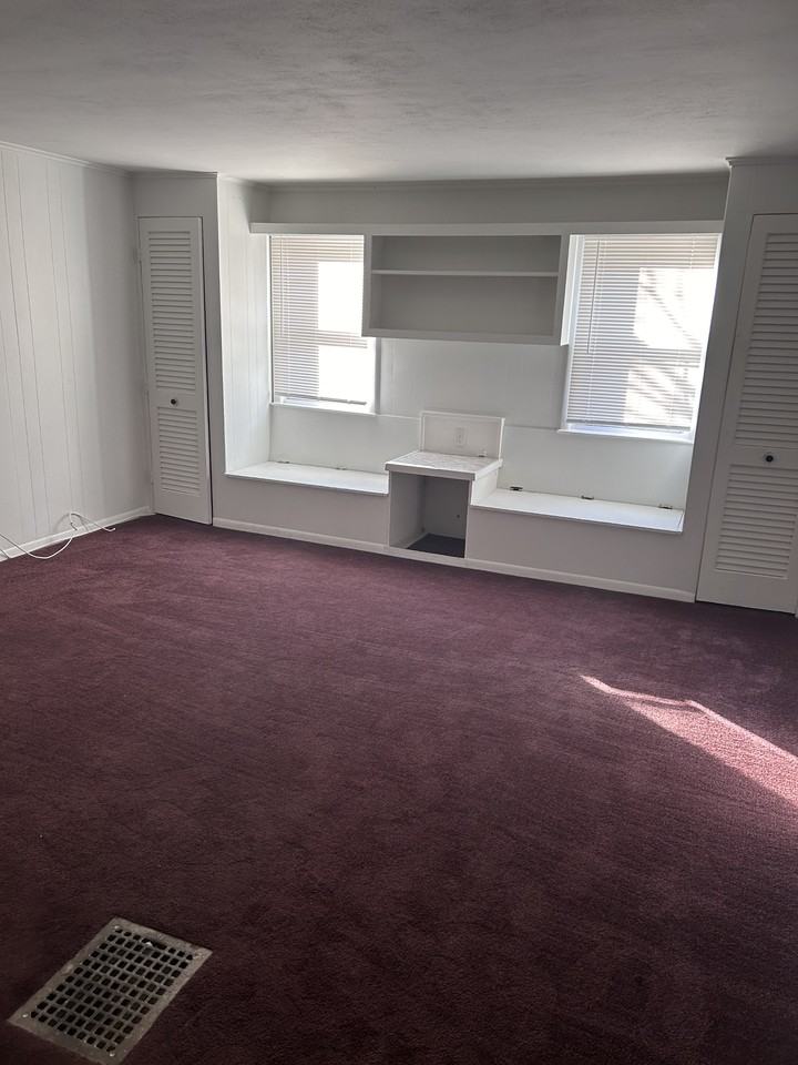 720 Anderson St #1 - Photo 6 of 6