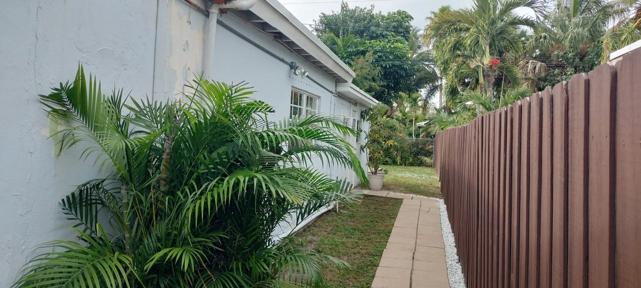 1217 Ne 13th Ave #BACK - Photo 3 of 11