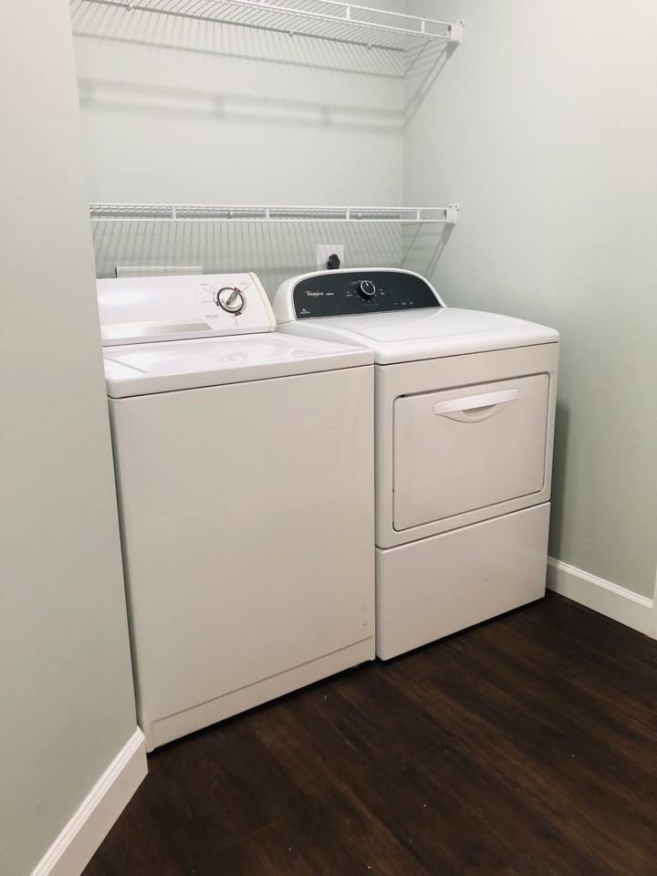 1817 21st Ave #C - Photo 4 of 10