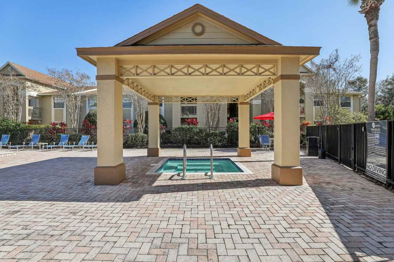 Summerlin at Winter Park Apartments - Photo 6 of 35