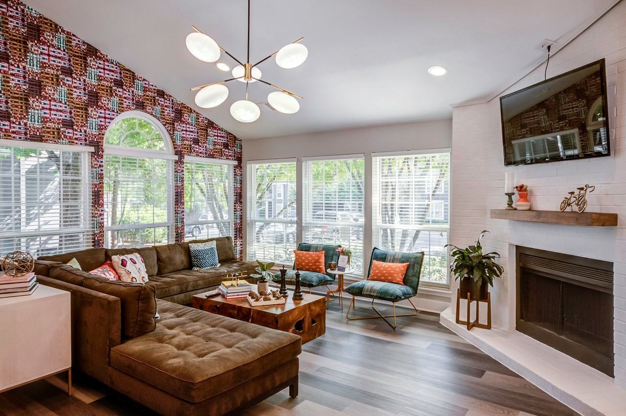 Amberton - Photo 6 of 19