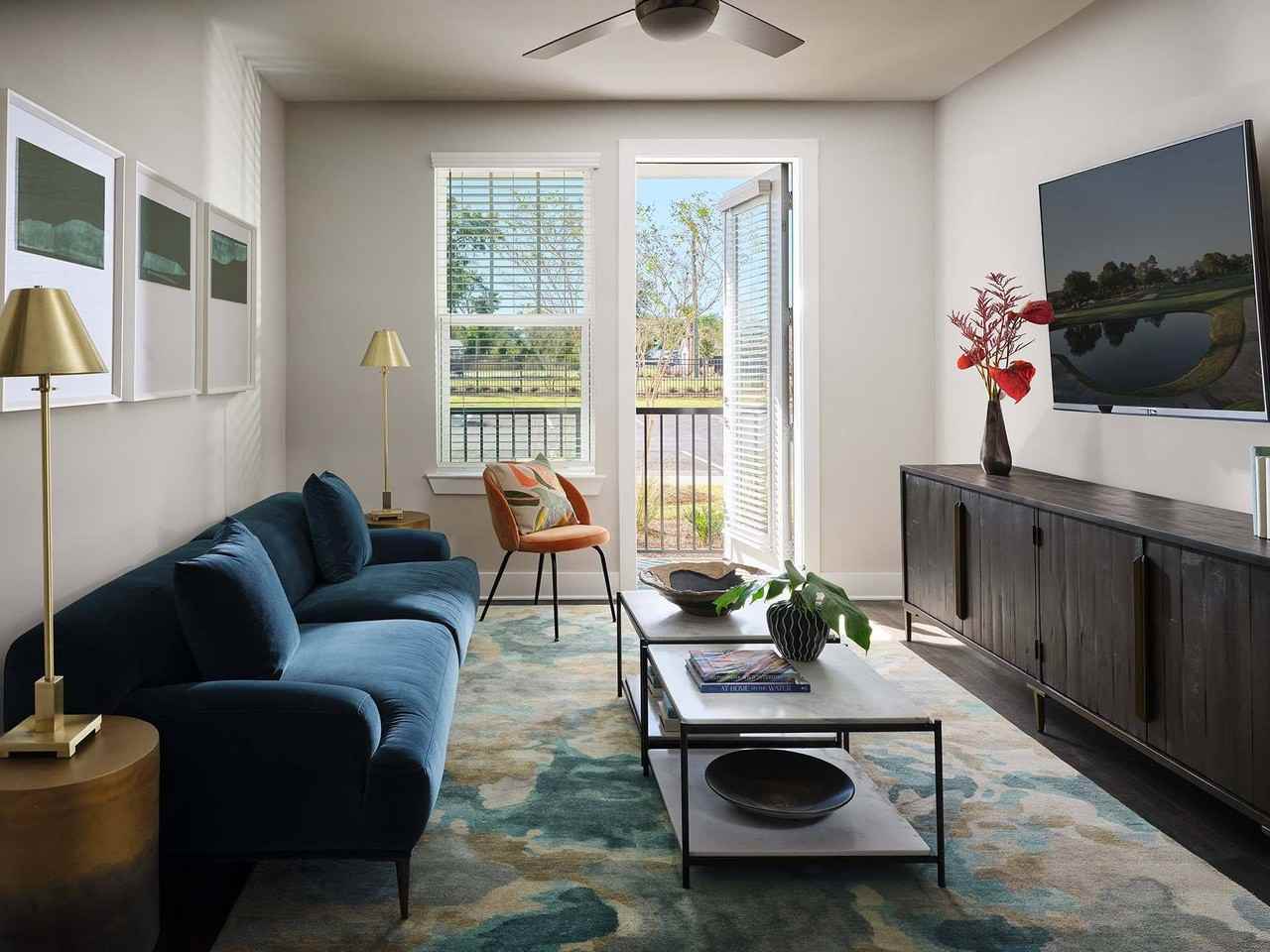 The Kelly at 23rd Luxury Apartments - Photo 3 of 32