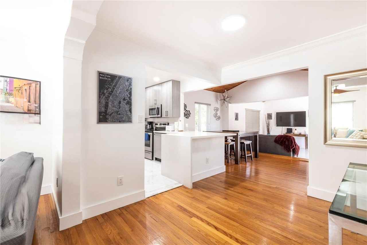 753 Ne 81st St - Photo 2 of 8