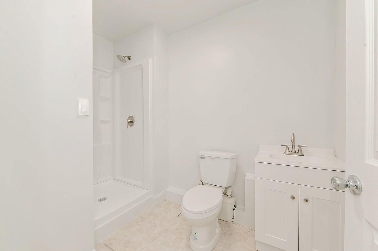 Murdock Blvd - Photo 7 of 28