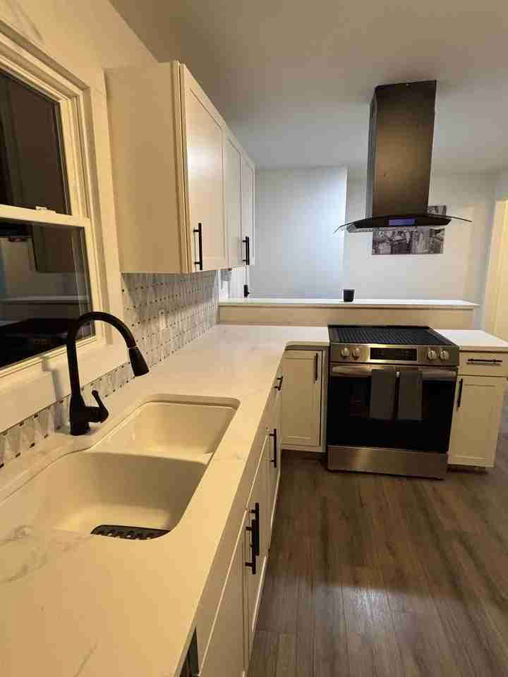 Tye St - Photo 6 of 24