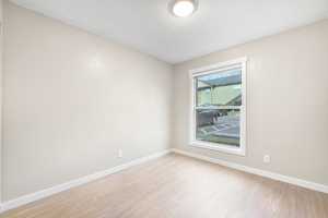 featured image of 2600 Alderwood Ave