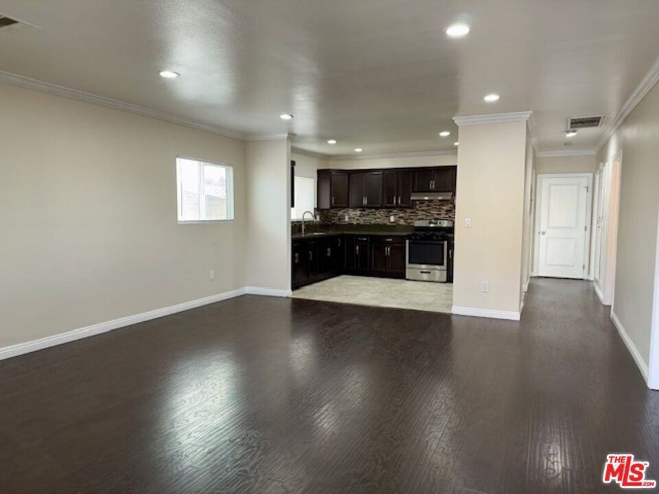 1048 W 102nd St - Photo 2 of 13