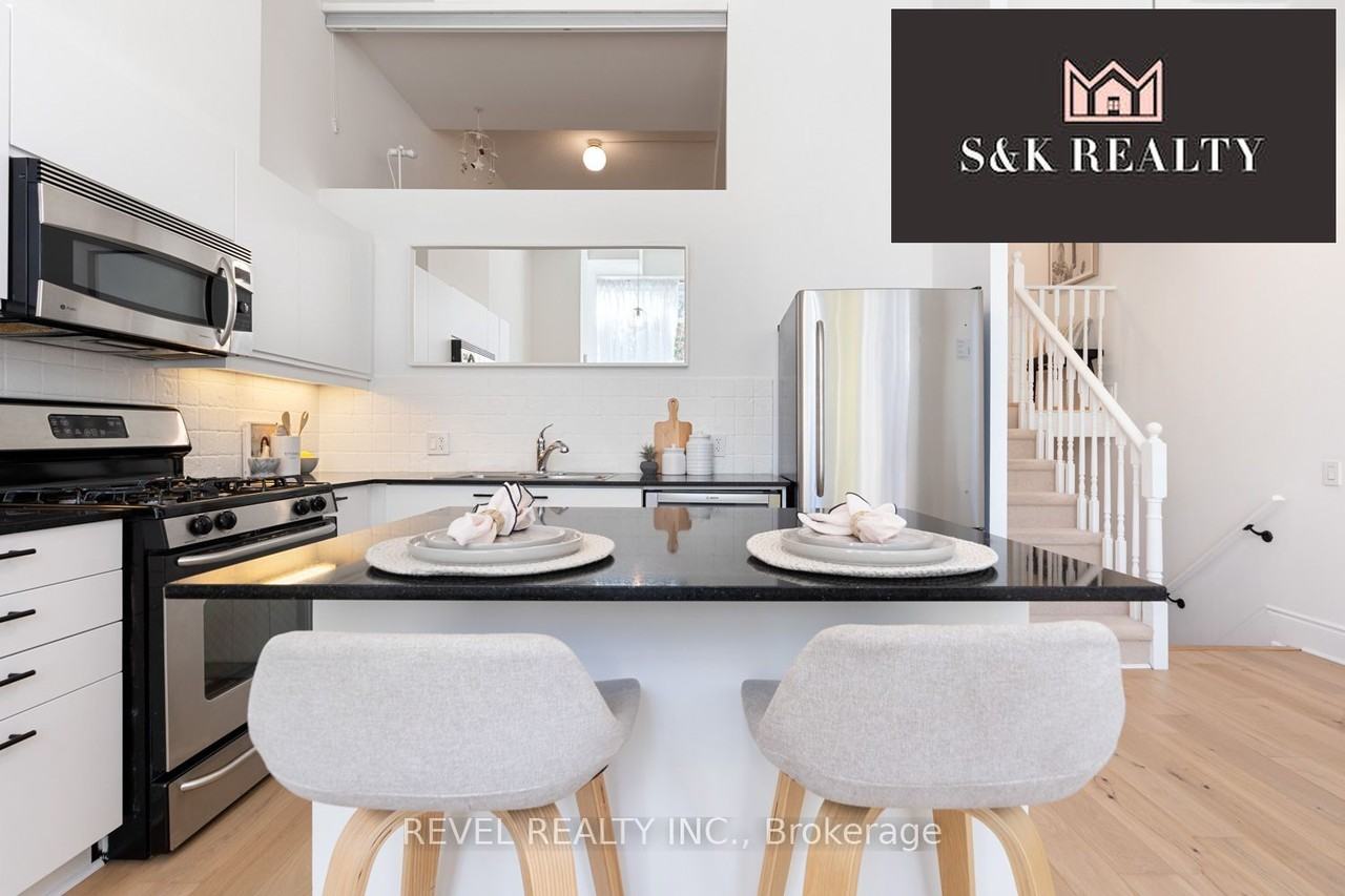 437 Roncesvalles Ave ##219 - Photo 3 of 23