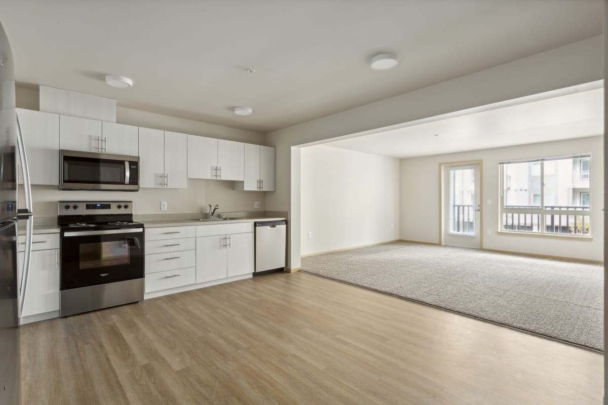 Four Corners Apartments - Photo 4 of 31