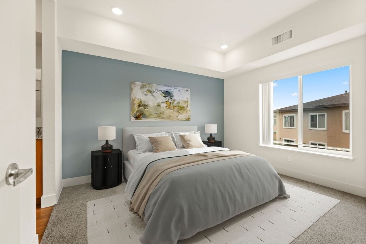 Bella Lago - Photo 6 of 50