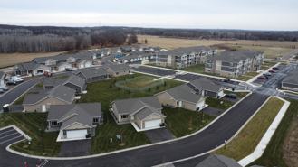 The Pines on 33rd 3 - Photo 1 of 1