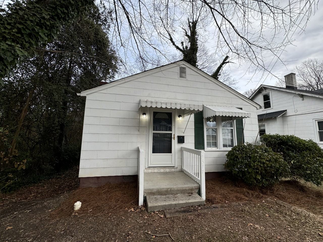 1317 Marne St - Photo 2 of 18