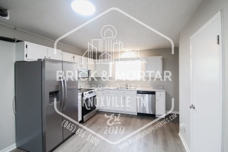 125 Tallent Way - Photo 4 of 14