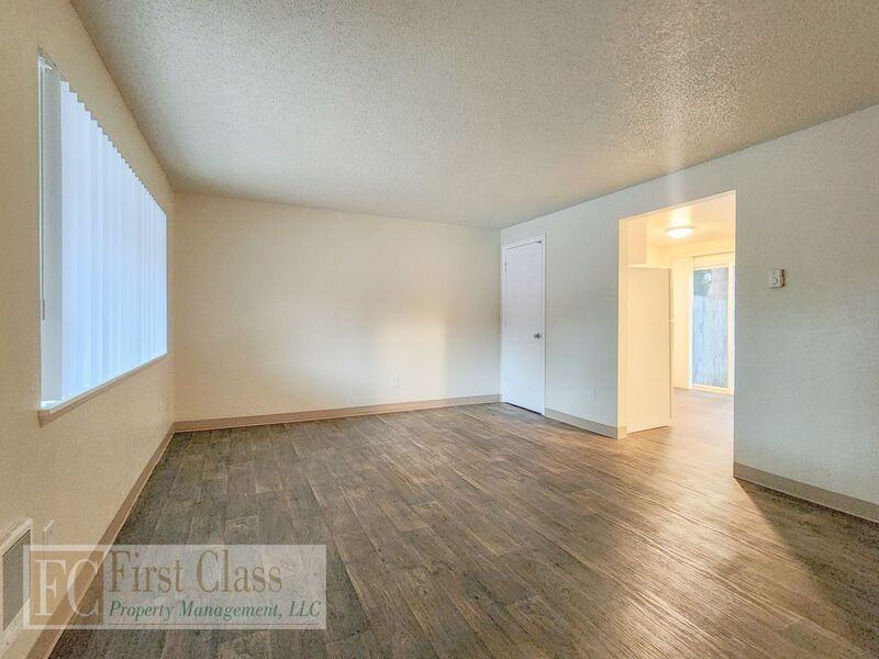 1669 Dollar St - Photo 3 of 21