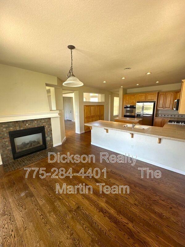 3084 Ten Mile Dr - Photo 5 of 21